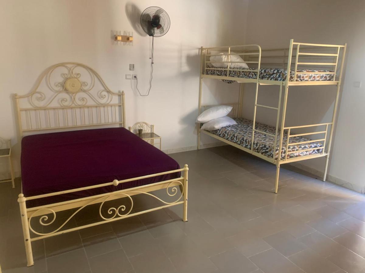 Auberge Keur Ely Ouoran Luaran gambar