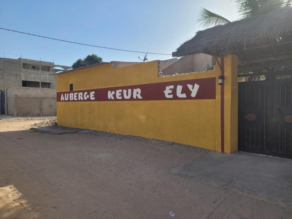 Auberge Keur Ely Ouoran Luaran gambar