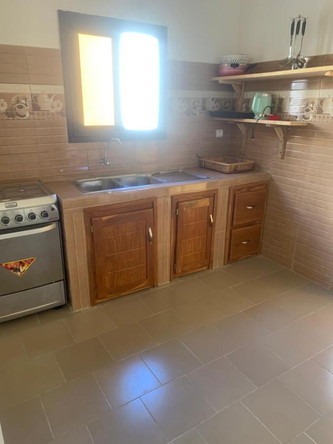 Auberge Keur Ely Ouoran Luaran gambar