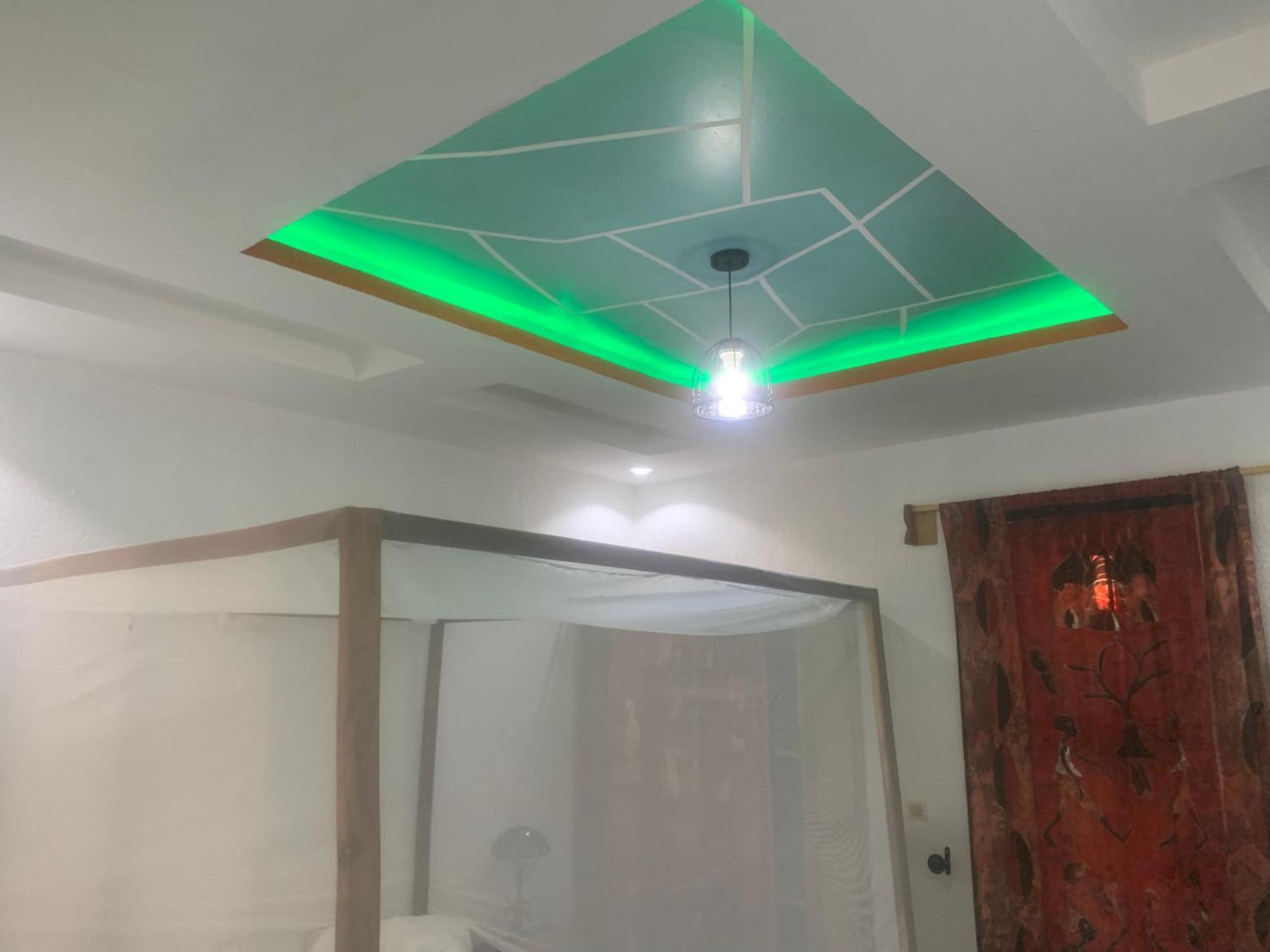 Auberge Keur Ely Ouoran Luaran gambar