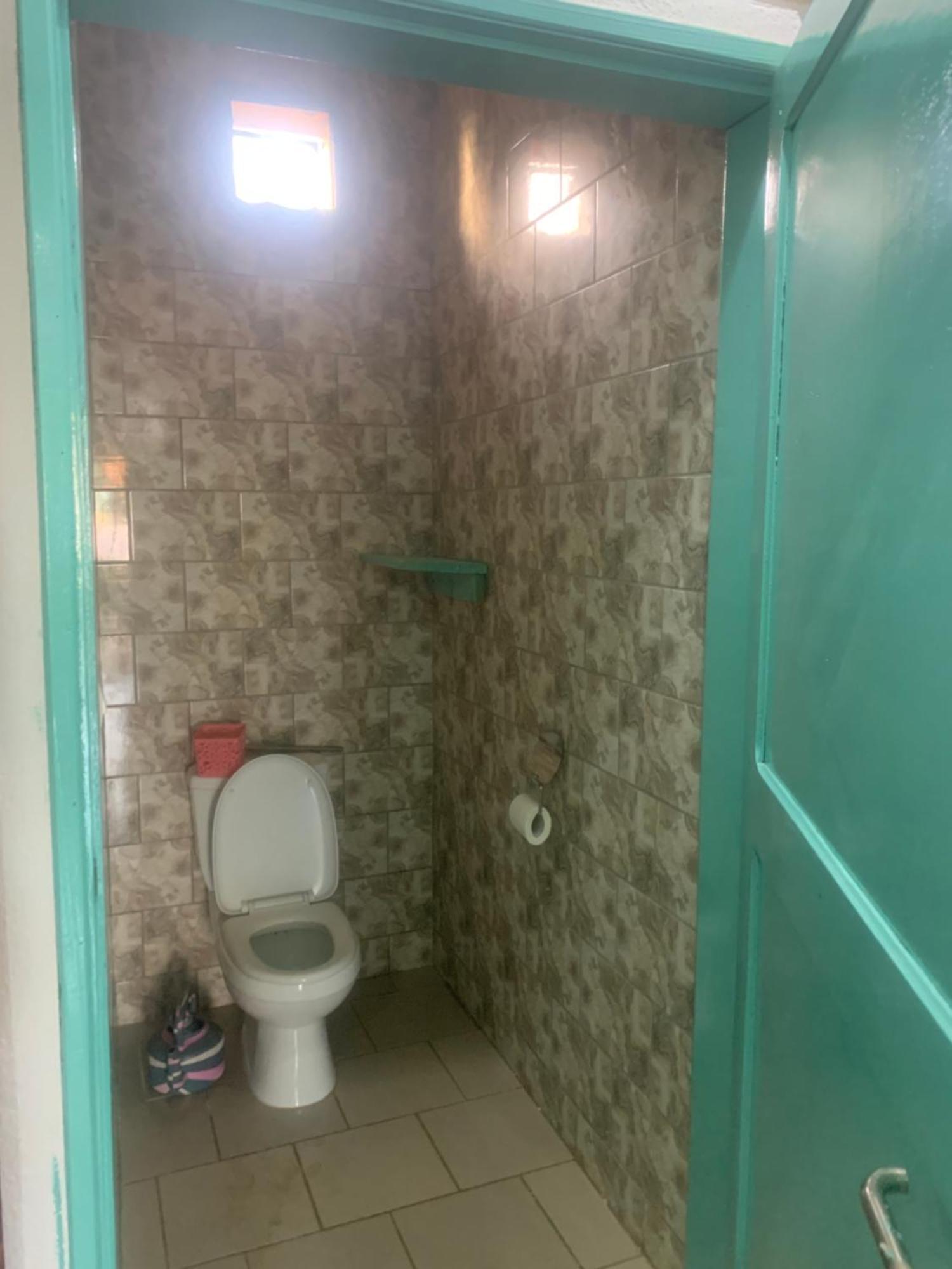 Auberge Keur Ely Ouoran Luaran gambar