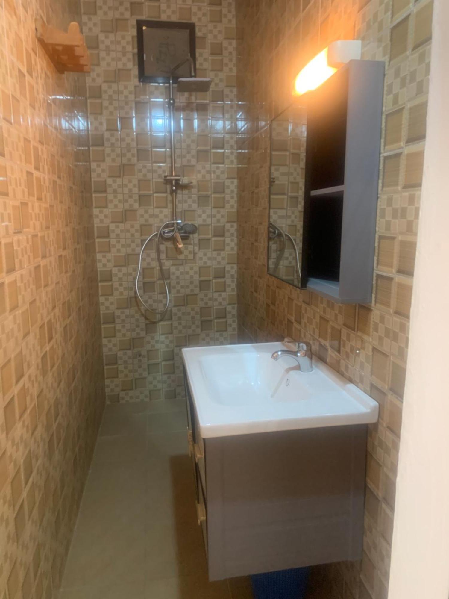 Auberge Keur Ely Ouoran Luaran gambar