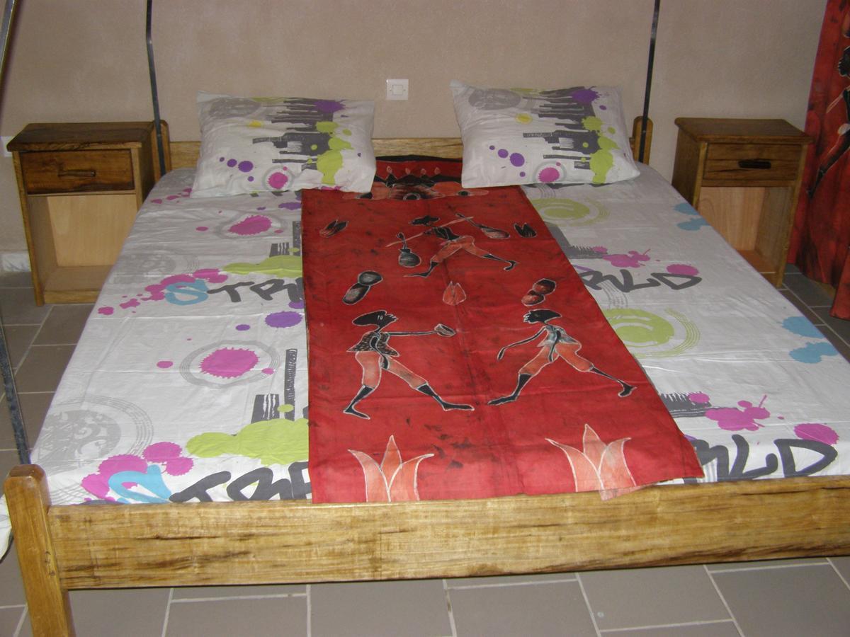 Auberge Keur Ely Ouoran Luaran gambar