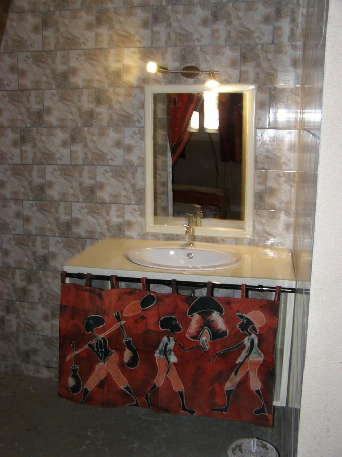 Auberge Keur Ely Ouoran Luaran gambar