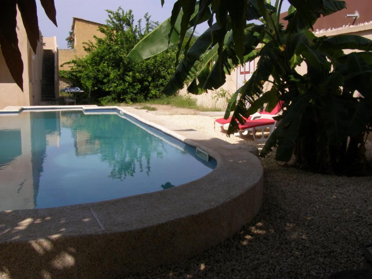 Auberge Keur Ely Ouoran Luaran gambar